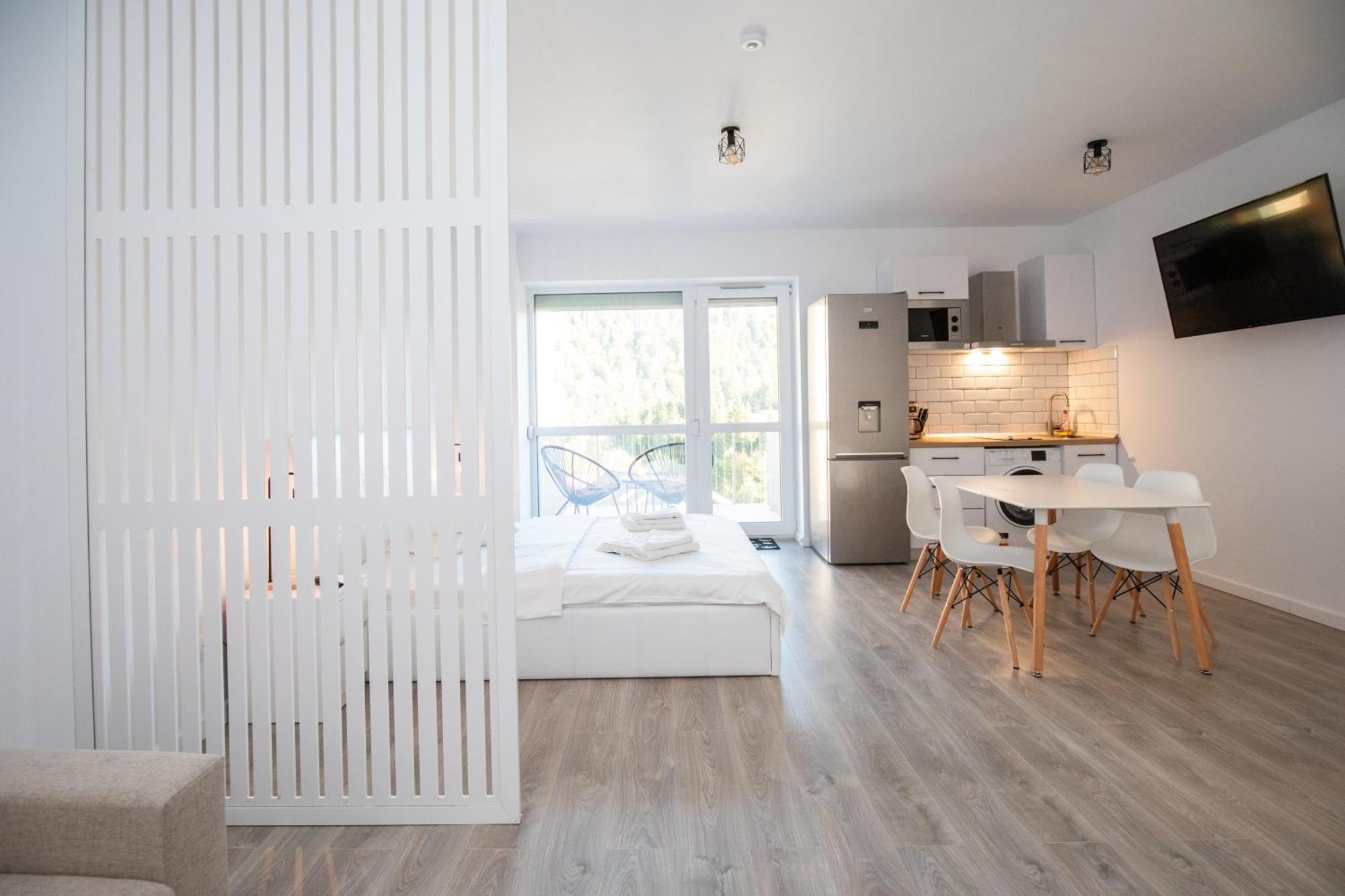 Cozy Studio 4 People With Parking Сіная Екстер'єр фото