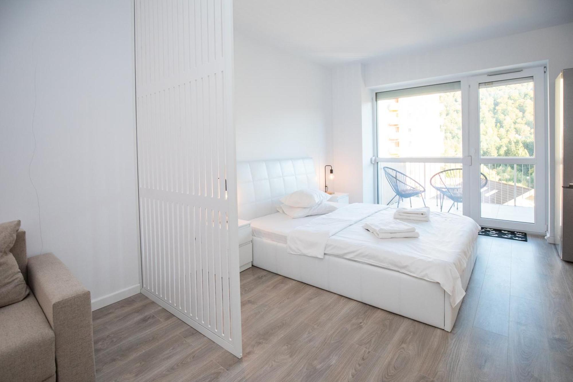 Cozy Studio 4 People With Parking Сіная Екстер'єр фото
